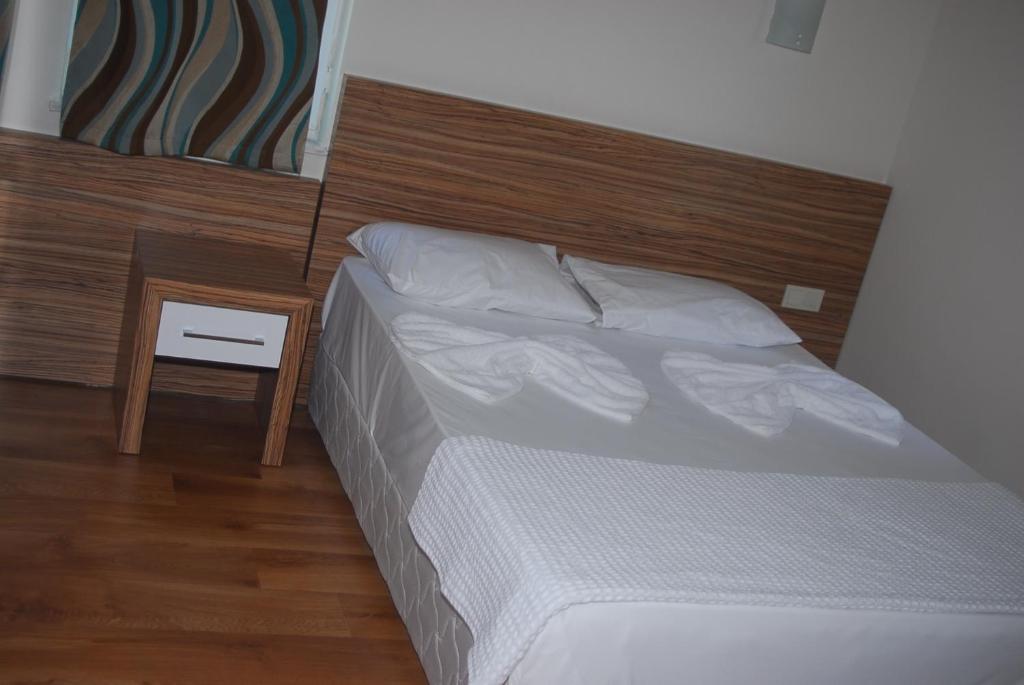 Yucesan Hotel Avsallar Habitación foto